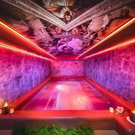 Ξενοδοχείο Point Boutique 3*